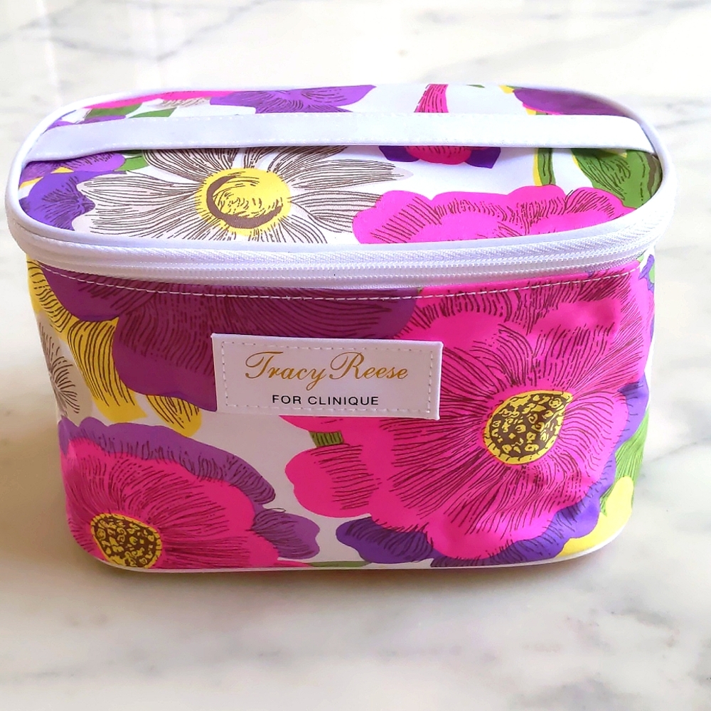NWT. Clinique Multicolor Floral with Handle and Zip Cosmetic Bag.